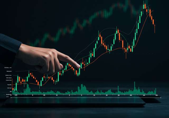 Finding the Right Fit: Your Guide to Choosing a Stock Broker in India