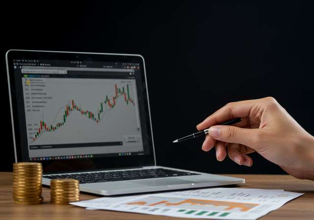 Best Stock Broker for Beginners in Chennai: A Comprehensive Guide