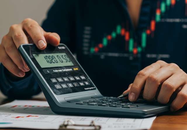 Choosing the Best Stock Broker in India: A Comprehensive Guide